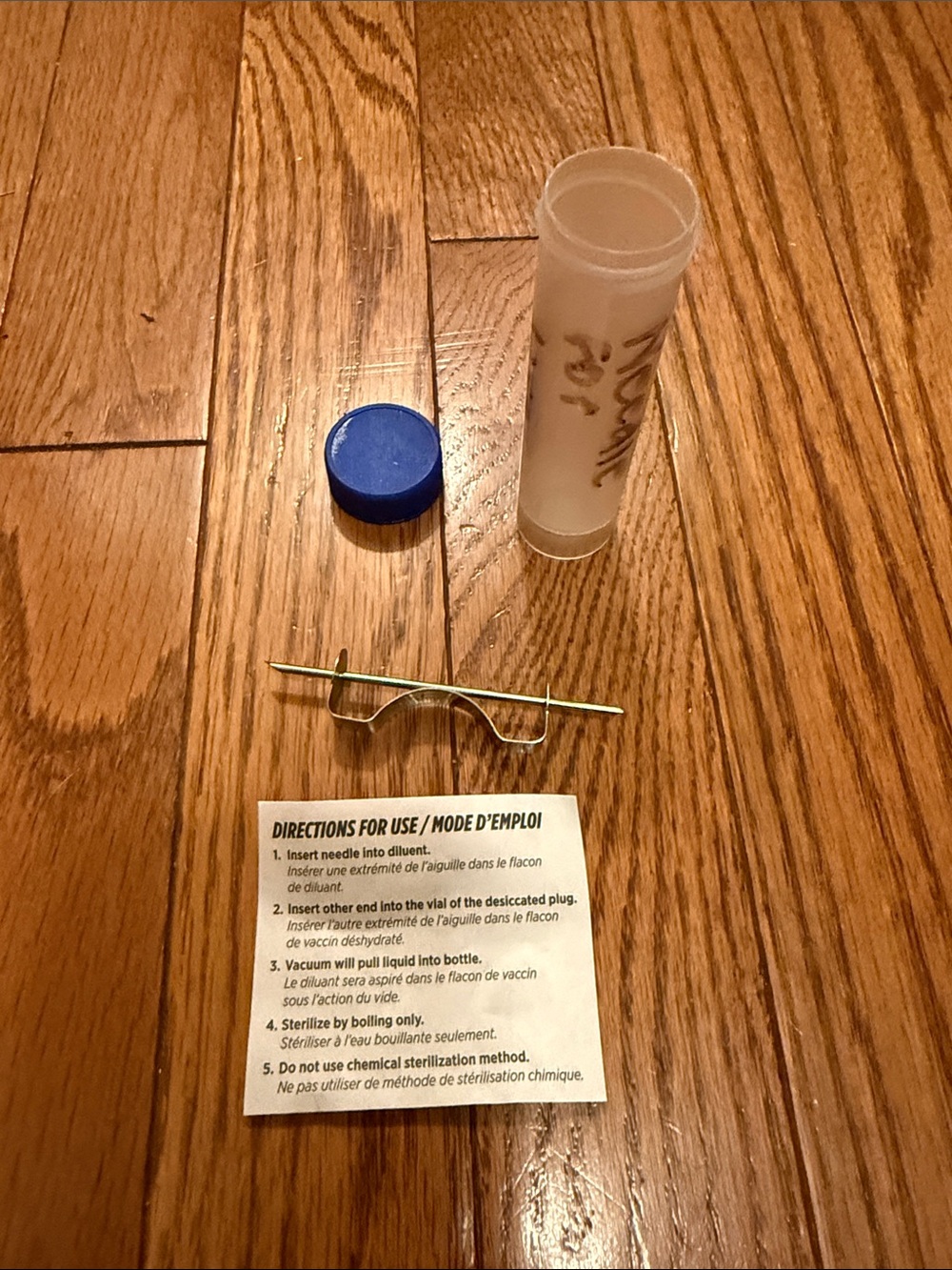 Transfer needle for live vaccine A1